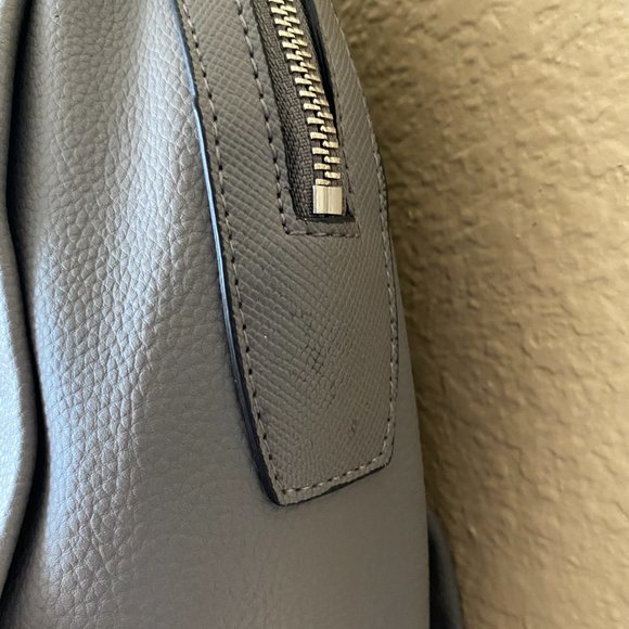 Kenneth Cole Reaction Gray Shoulder Bag - Picture 15 of 16